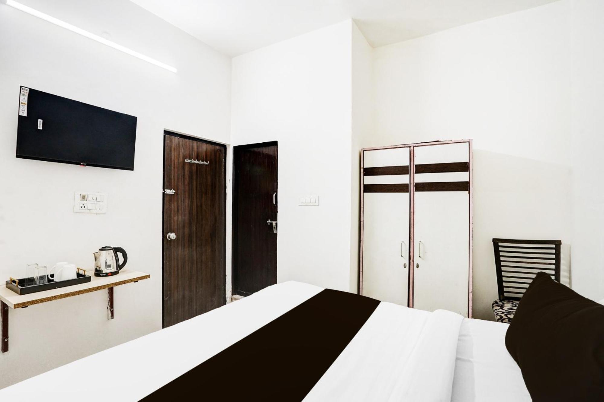 Shri Sai Residency Hotel Jaipur Bagian luar foto