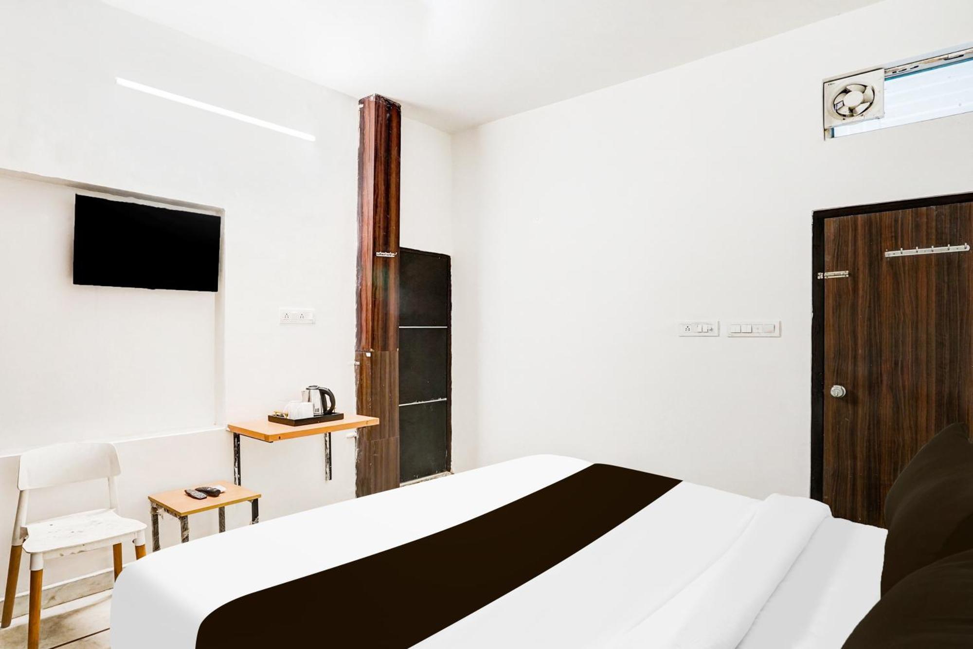 Shri Sai Residency Hotel Jaipur Bagian luar foto